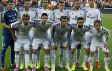 【九游体育】足坛震撼！天价转会刷新纪录，超级巨星加盟豪门引全球瞩目