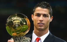 九游娱乐：一句词唱回票价！周琦邀中国有嘻哈歌手休斯敦观战