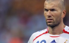 九游体育入口：中场悍将法庭前亮剑，帕尔特伊获准出战北伦敦德比，赛后直面听证会