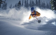 九游体育入口：中国游泳队闪耀世锦赛，张雨霏斩获两金创历史